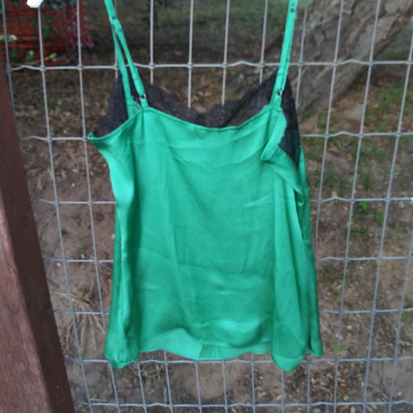 Pretty Cami - Picture 2 of 2